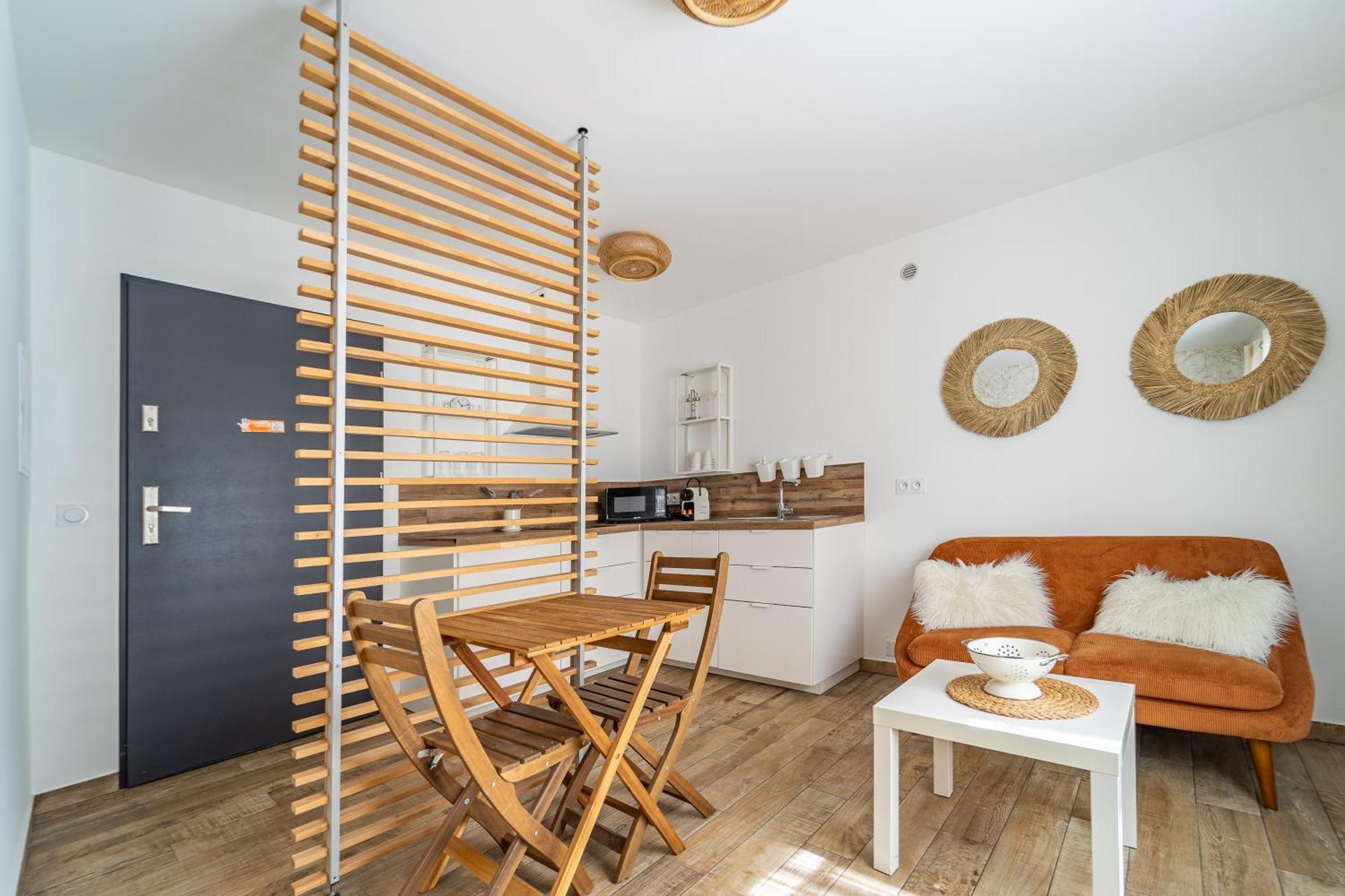 Cosy Room'S Frontonas Ngoại thất bức ảnh