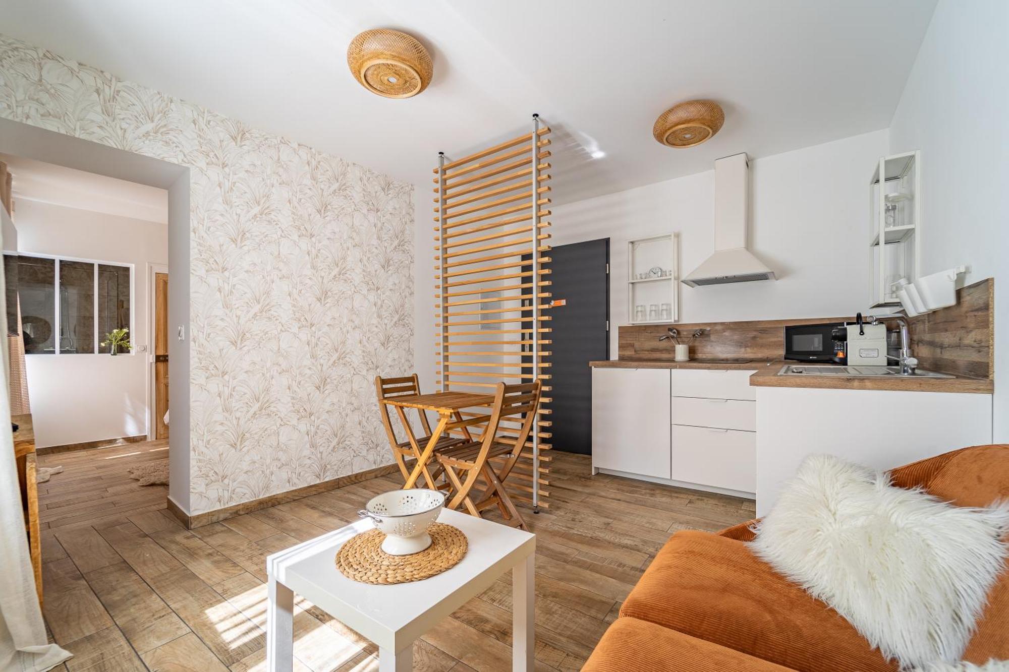 Cosy Room'S Frontonas Ngoại thất bức ảnh